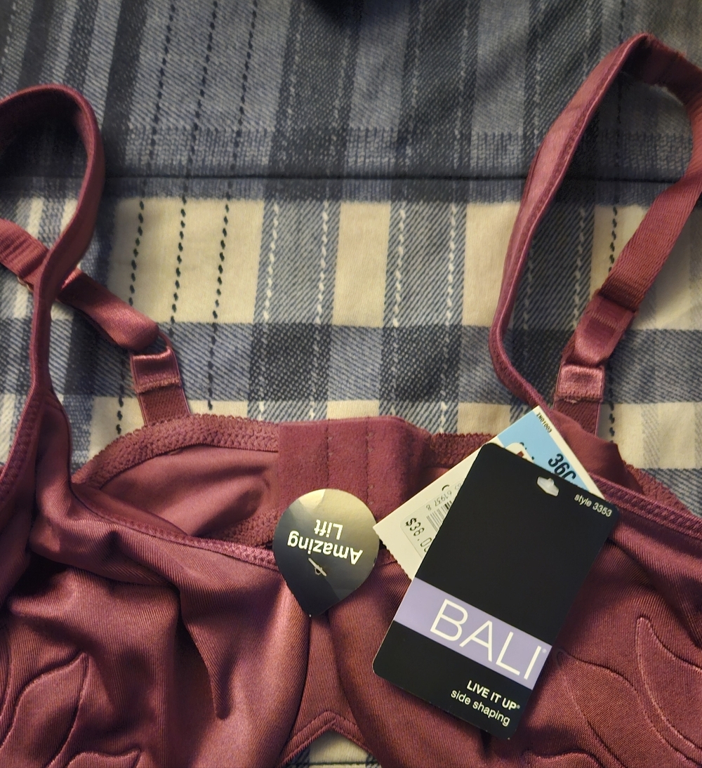 2 Bali Women's Bras  Intimates in Purple And Burgundy Size 36c